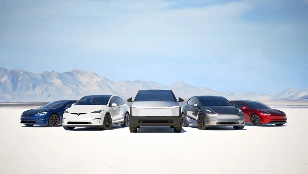 Инструмент за изграждане на Tesla, чрез който собствениците могат да подават заявки за функции