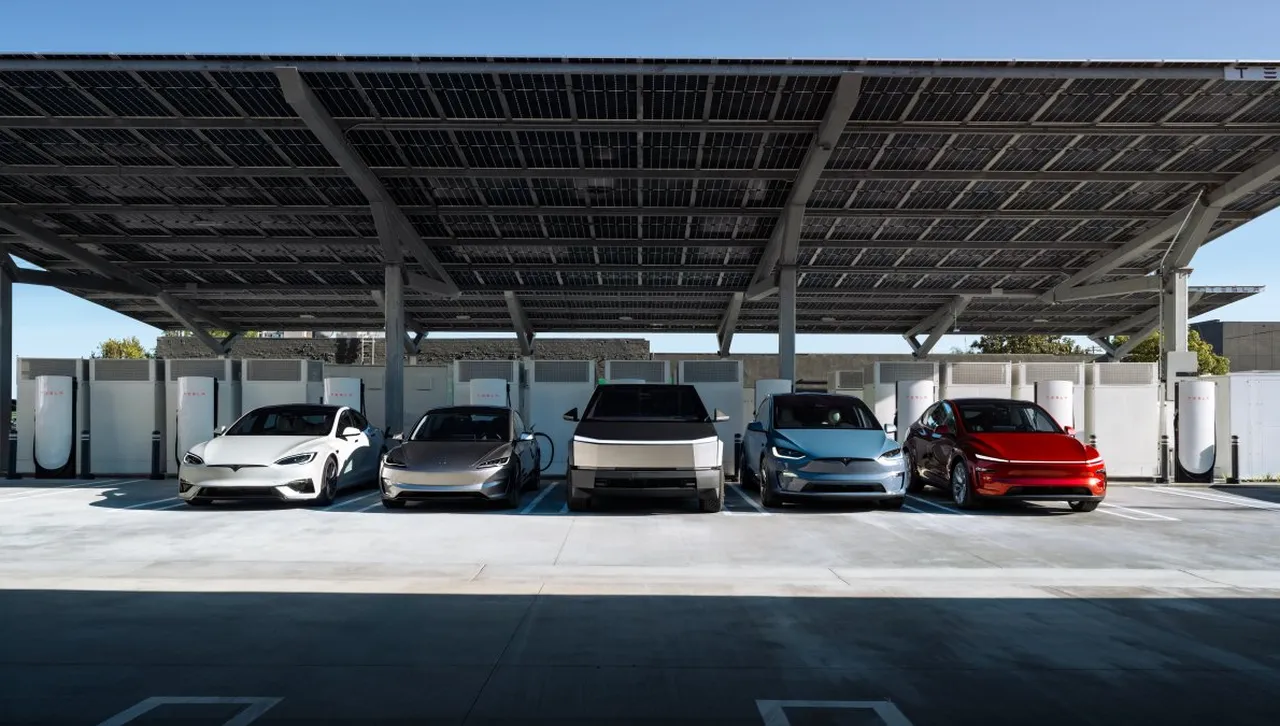 Tesla актуализира програмата за препоръки: Добавя стимули за FSD