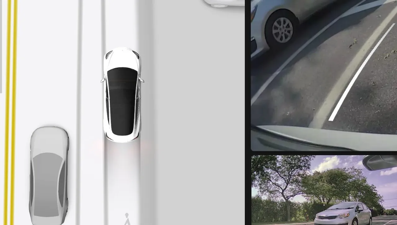 Tesla предоставя FSD визуализации на Intel автомобили, докато се движат на заден ход